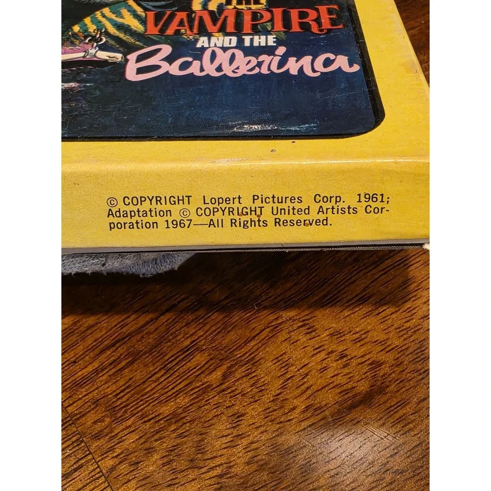 united artists THE VAMPIRE AND THE BALLERINA, Standard 8mm